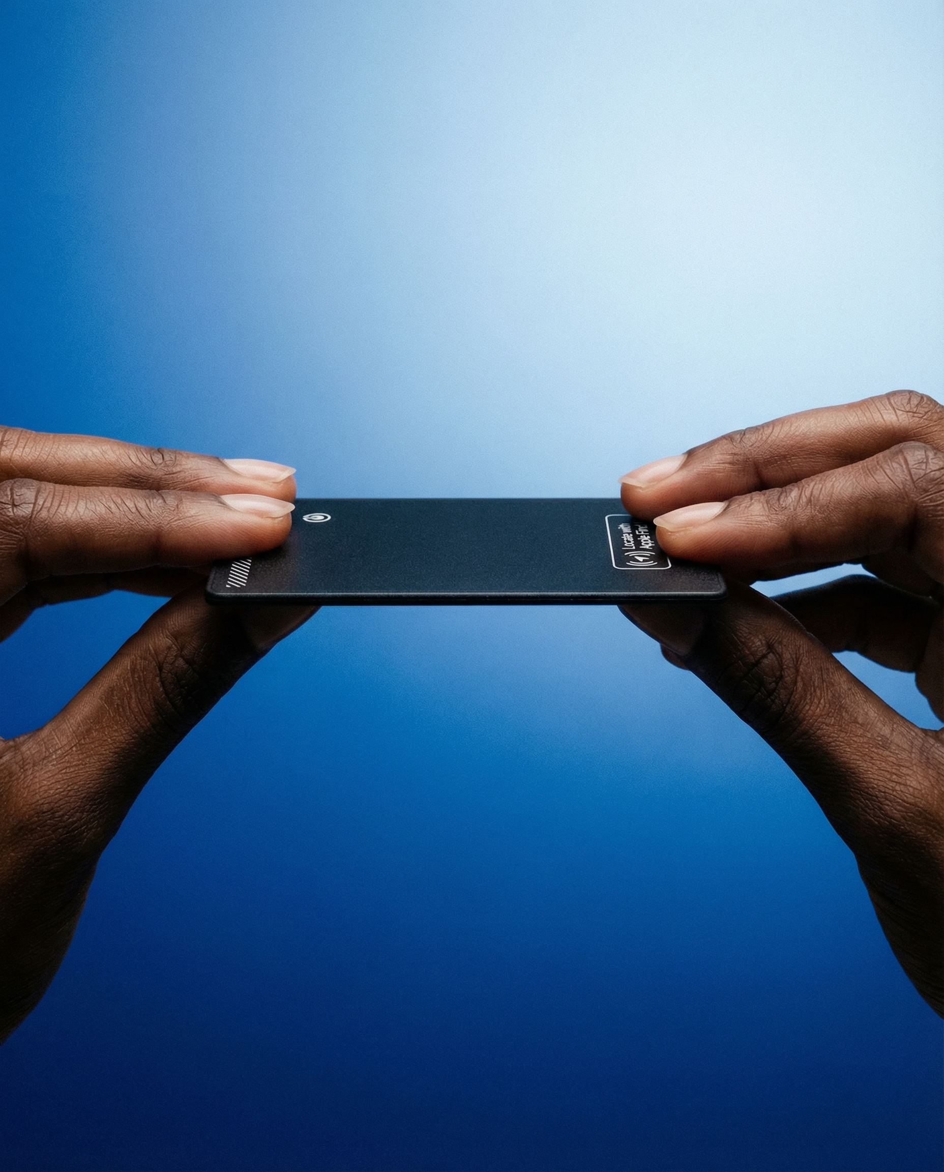 SmartCard - Ultra Thin Tracker - MFI Certified